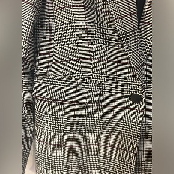 Calvin Klein Size 10 black white magenta Long suit Jacket NWT - Picture 2 of 8